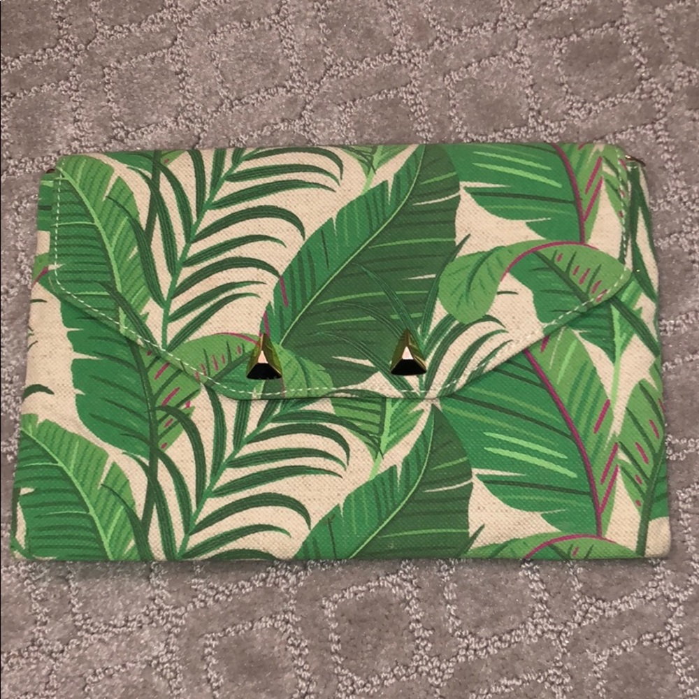 Stella and dot tropical clutch